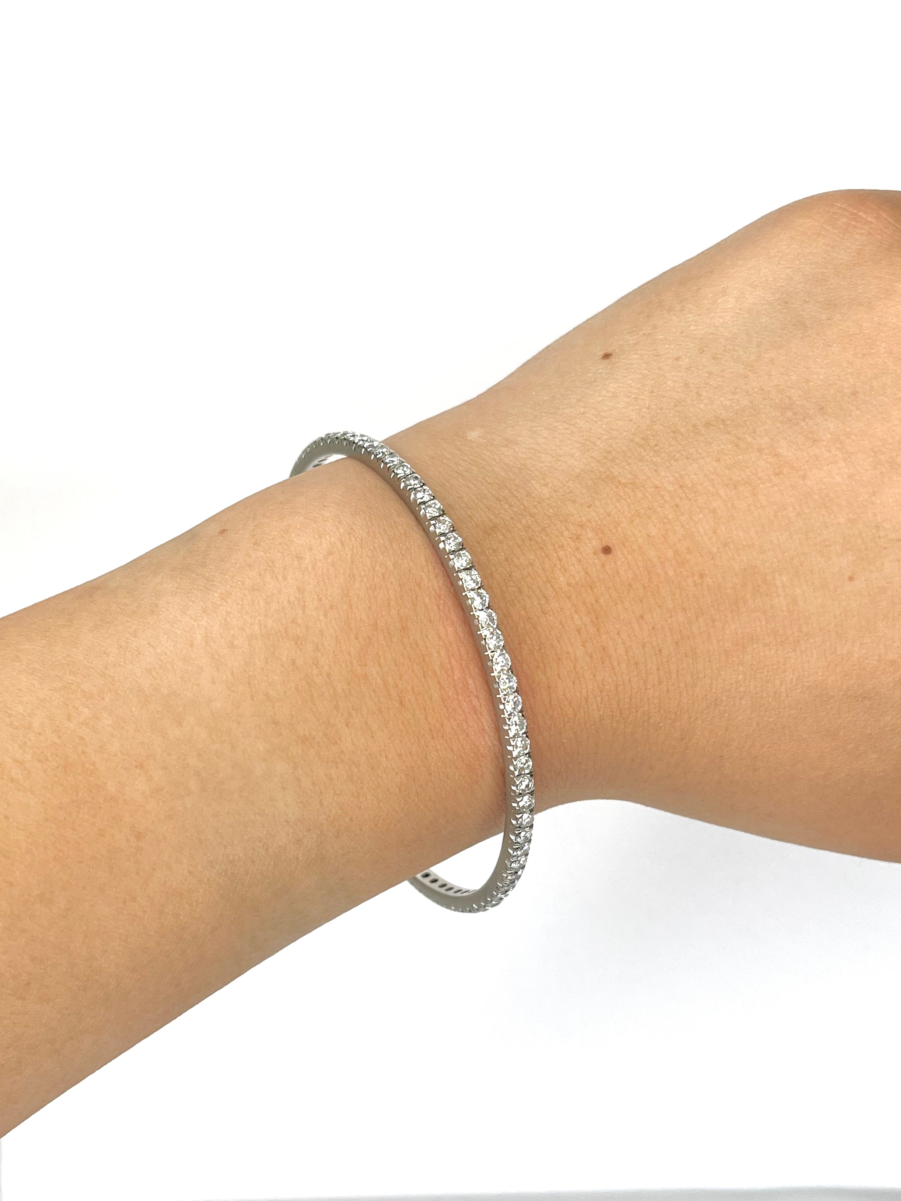 Rivière Bangle Bracelet Diamonds 5.60 Carats "Tristan"