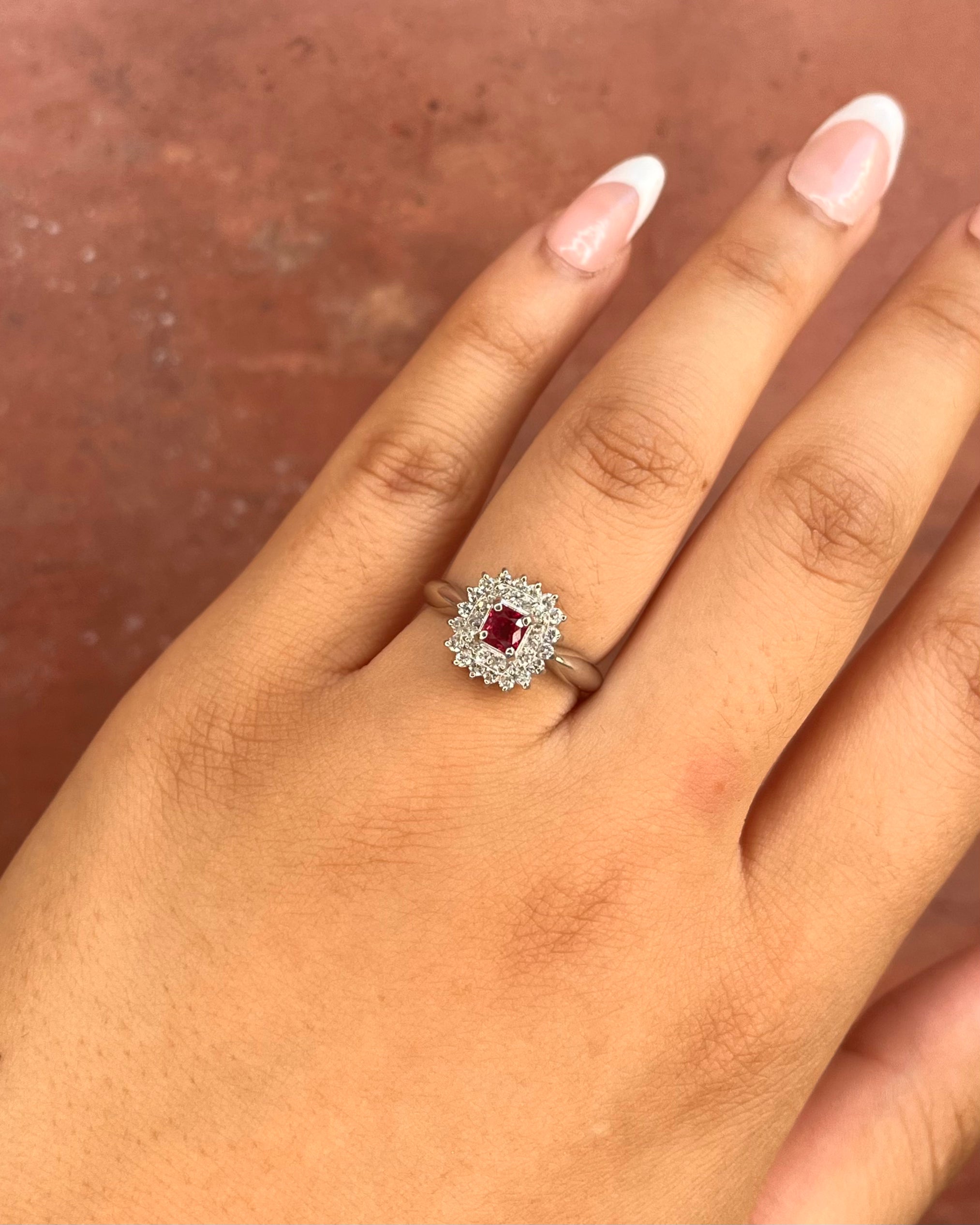 Marguerite Ring Mozambican Ruby 0.43 carat &amp; Diamonds 0.43 carat "Monica"
