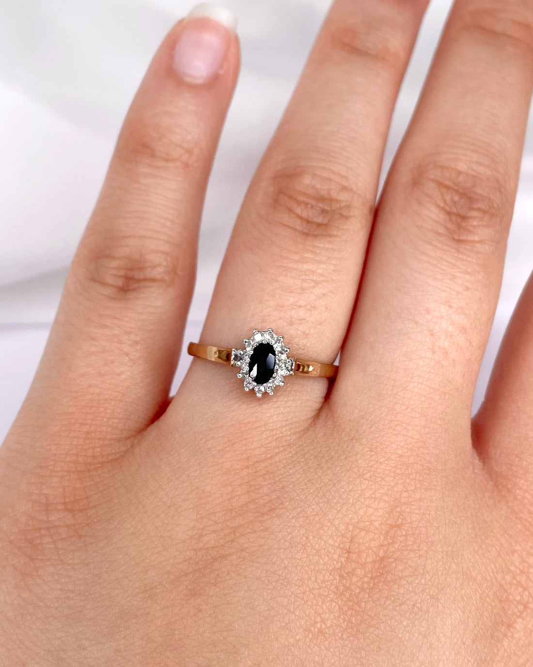 Bague Marguerite Saphir et Diamants "Livia" * - Lyon - Elliade Paris