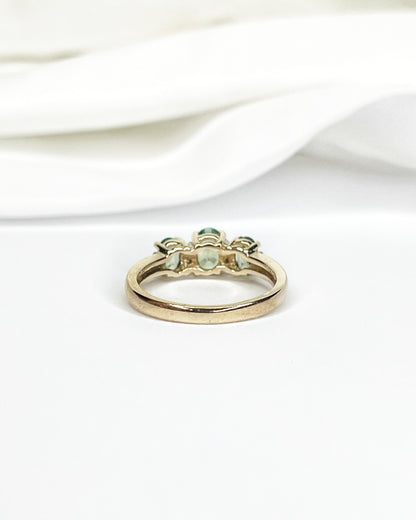 Anillo Trilogía Zafiros Verdes 1.10 quilates "Marion"