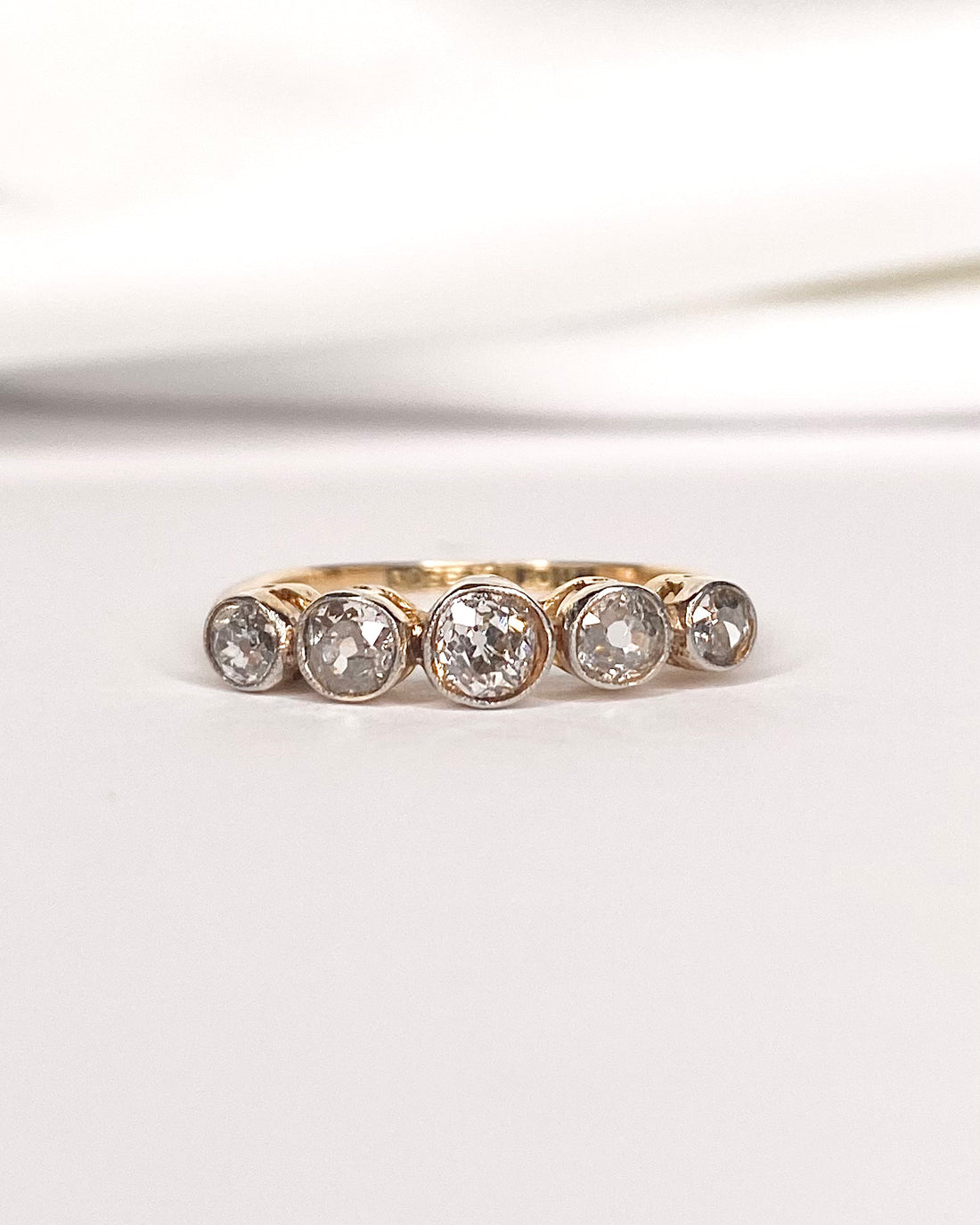 Bague Rivière Art Déco Diamants 0.70 carat "Delila"