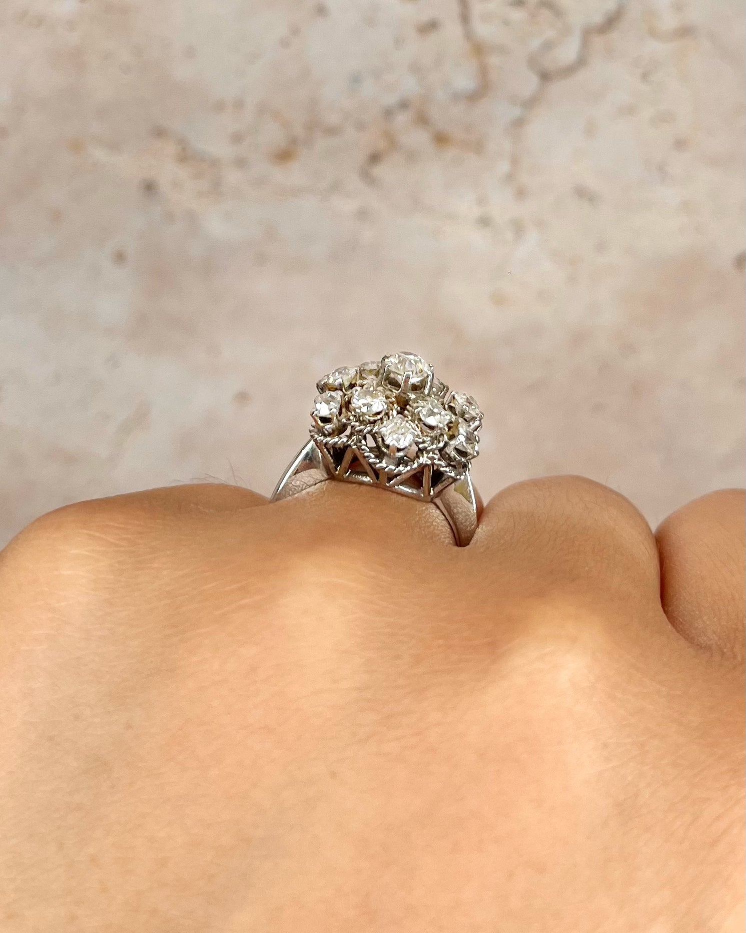 Anillo Flor Diamantes 1.33 quilates "Mélissa"