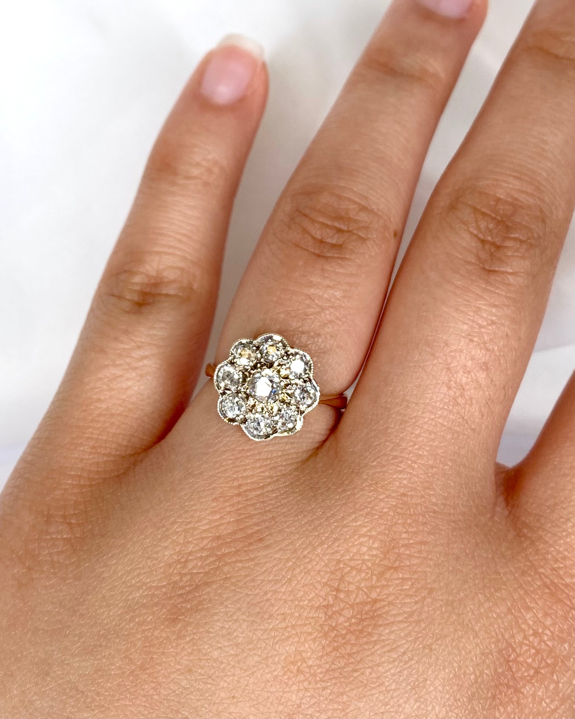 Bague Marguerite Art-Déco Diamants 0.75 Carat "Erell" - Elliade Paris