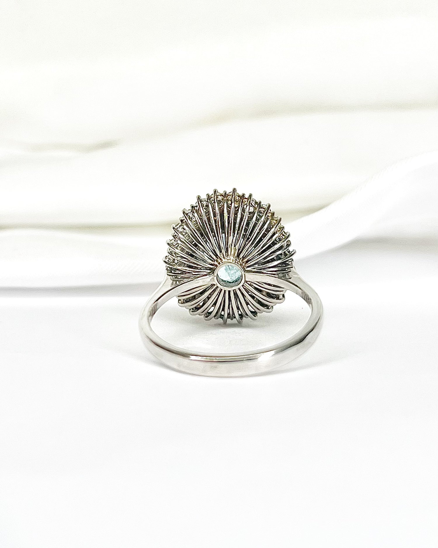Marguerite Aquamarine 1.60 Carat &amp; Diamonds 0.96 Carat "Deva" Ring