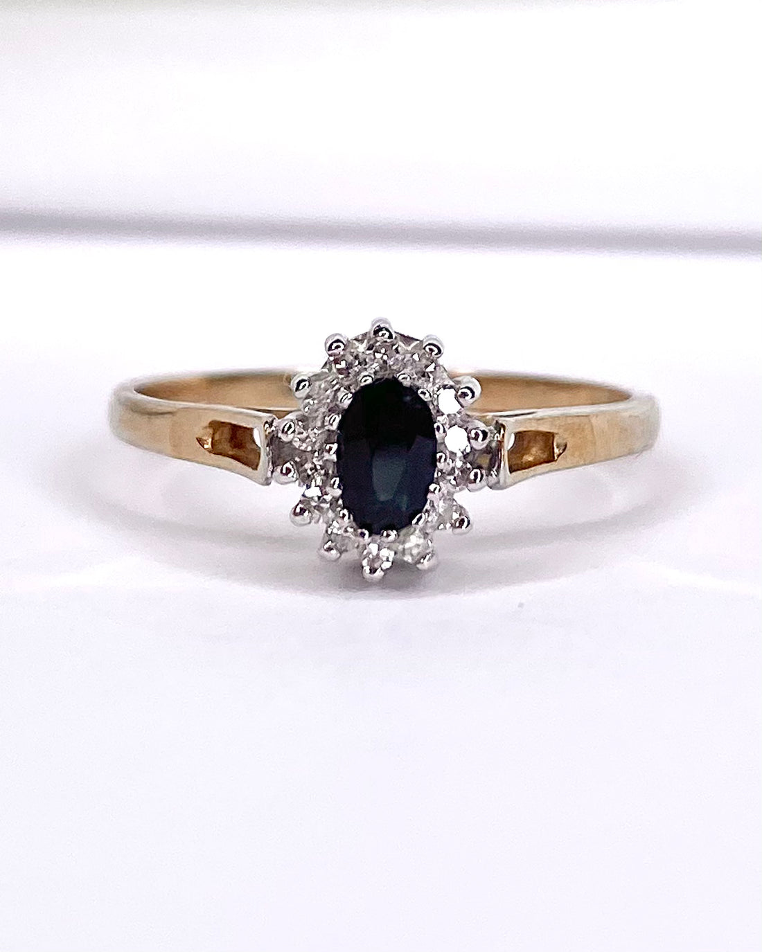 Bague Marguerite Saphir et Diamants "Livia" * - Lyon - Elliade Paris