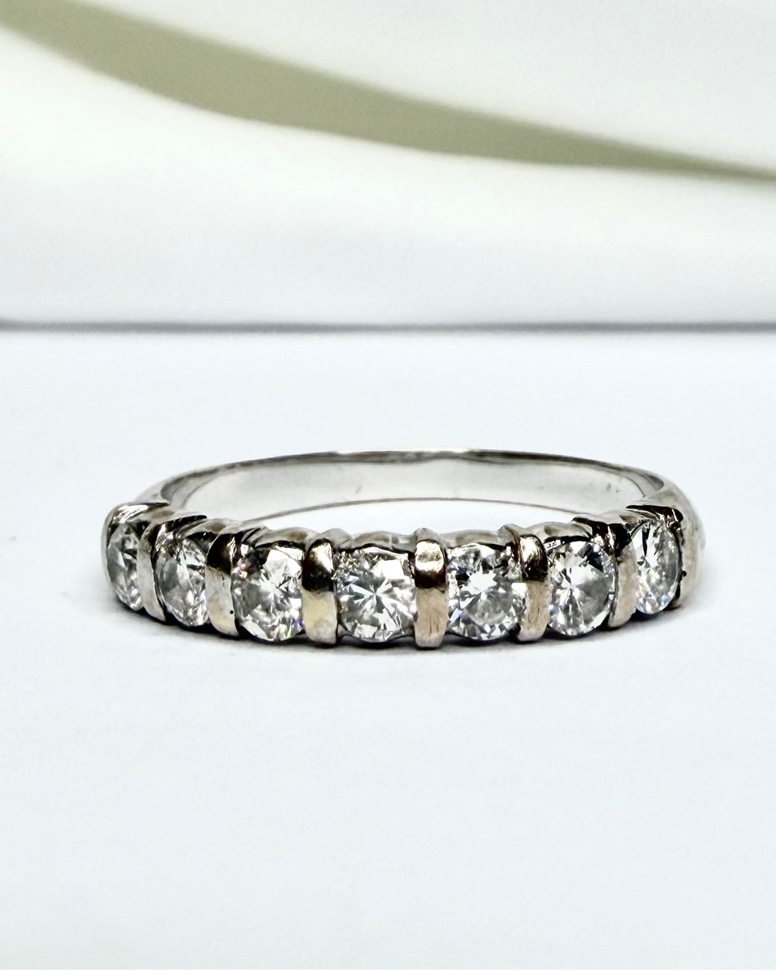 Demi-Alliance Diamants 0.42 carat "Nimma"