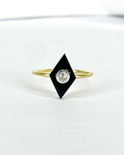 Anillo Art Déco Ónix y Diamante "Zoé"