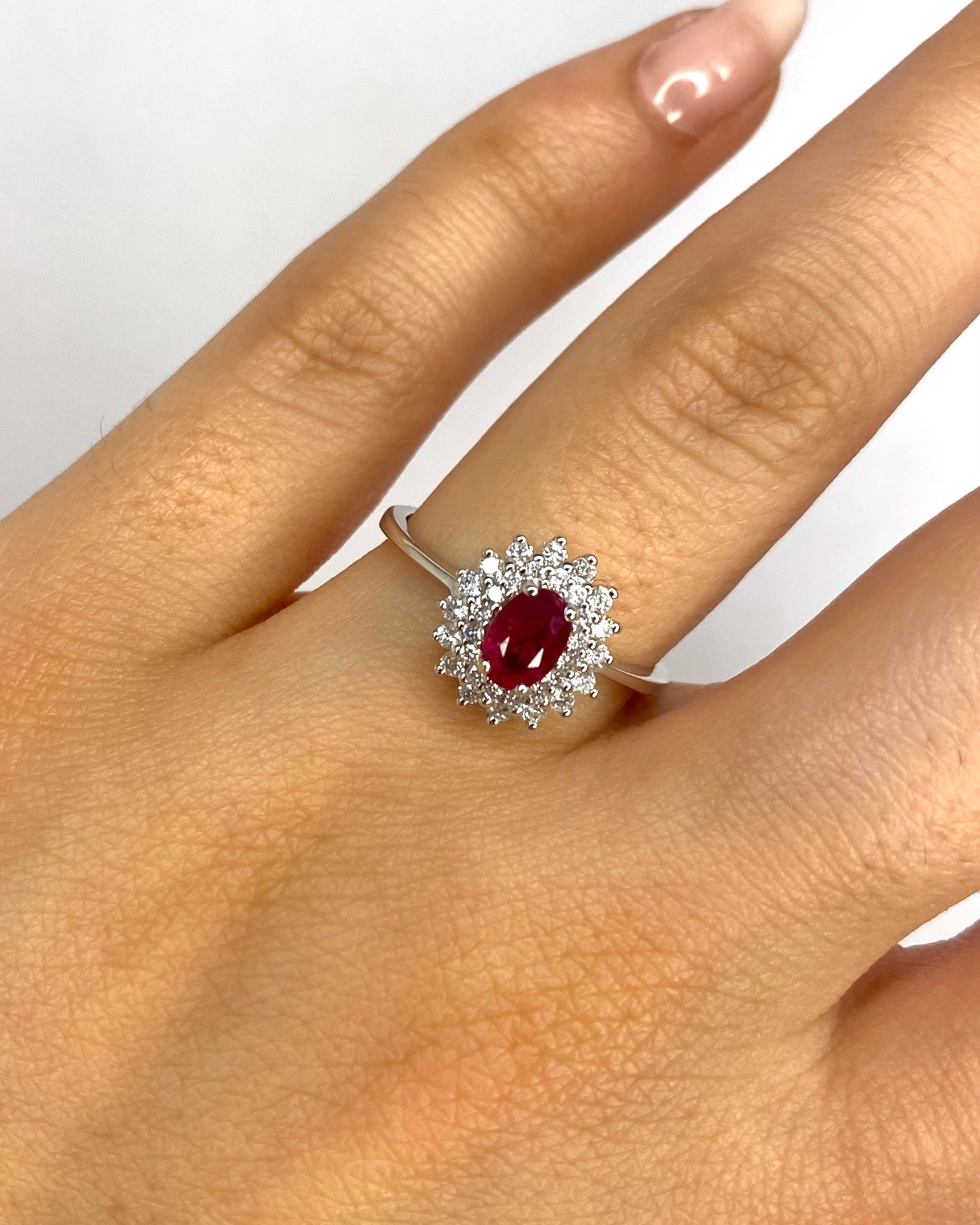 Bague Marguerite Rubis 0.58 carat &amp; Diamants 0.27 carat "Cristella" - Elliade Paris