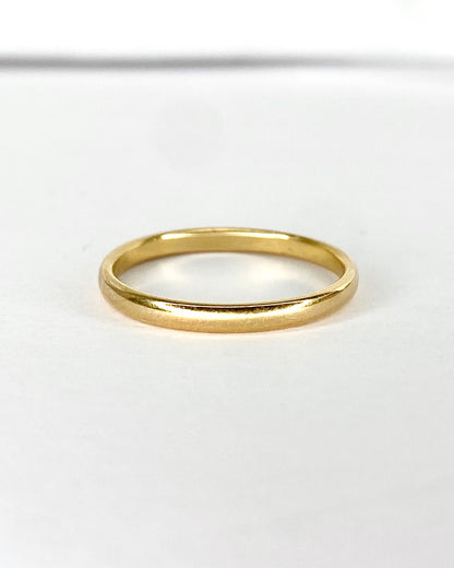 18-Carat Yellow Gold 2 mm "Claire" Wedding Band