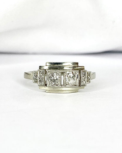Art Deco Diamond Ring 0.23 Carat "Angelina"