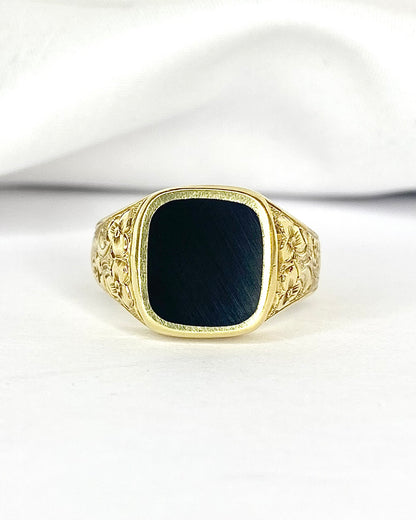 Onyx Signet Ring "Louis"