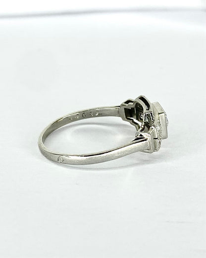 Art Deco Diamond Ring 0.26 Carat "Esmée"