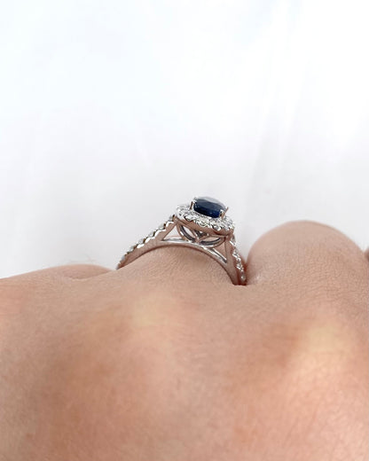 Bague Marguerite Saphir 1.08 carat &amp; Diamants 0.45 carat "Siloé"