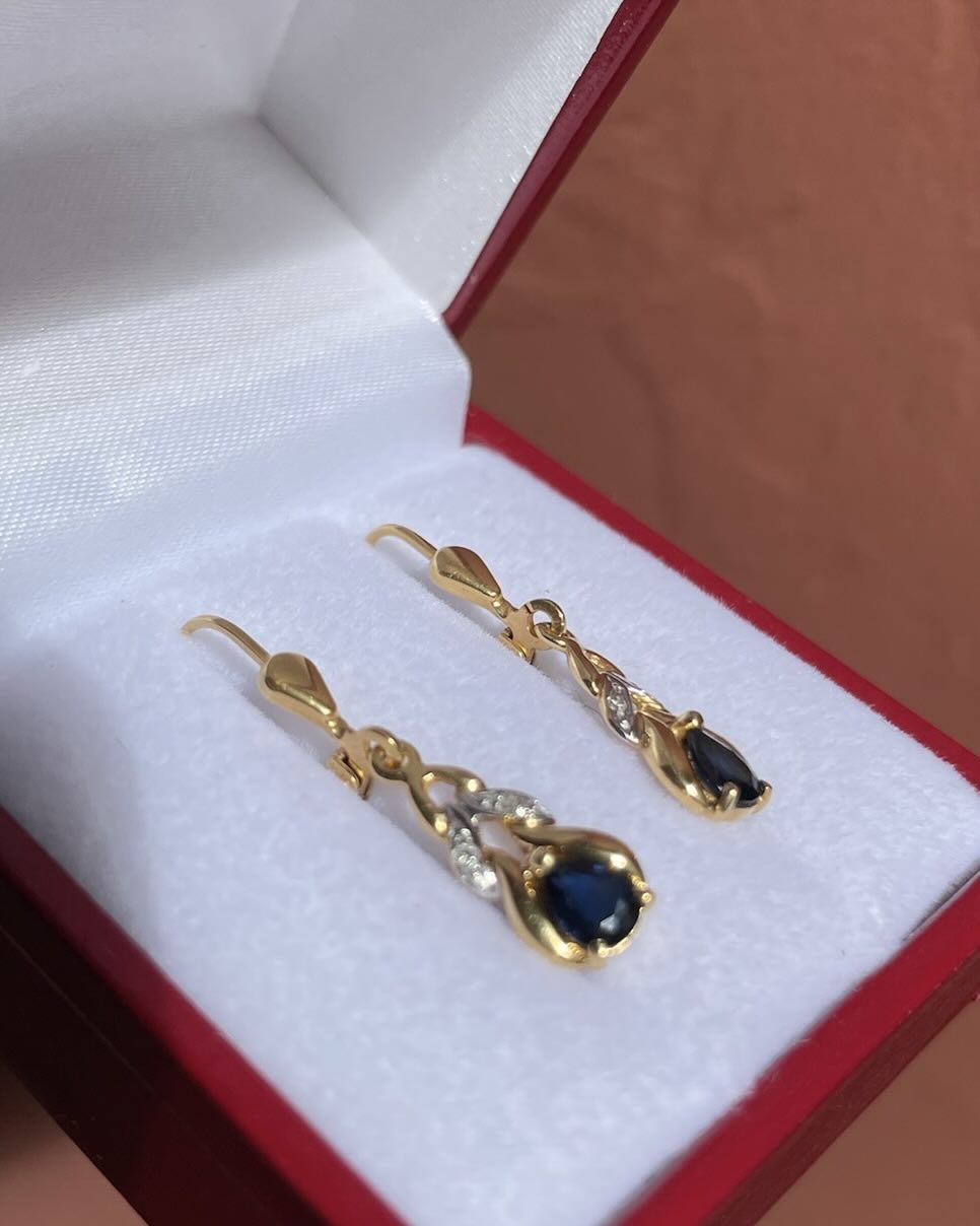 Pendientes "Torelle" de zafiro y diamantes