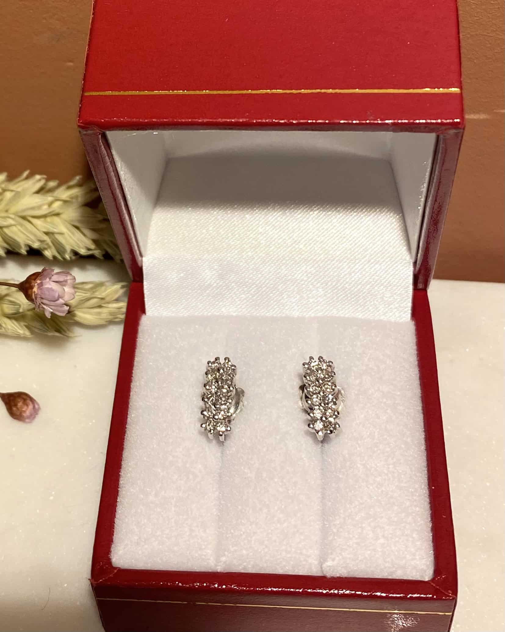 Pendientes de diamantes "Fiona" de 0,48 quilates