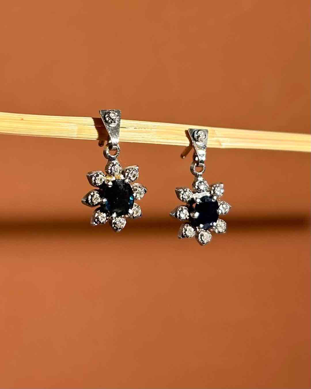 "Mélissa" Daisy Sapphire &amp;amp; Diamond Earrings