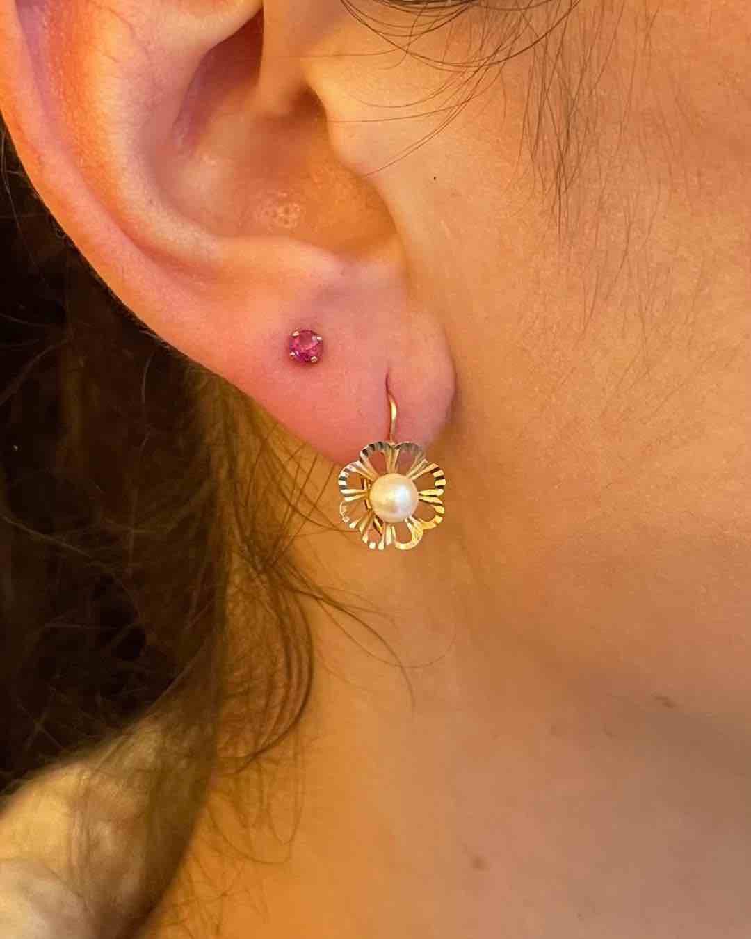 Vintage &quot;Jane&quot; Flower Pearl Sleepers