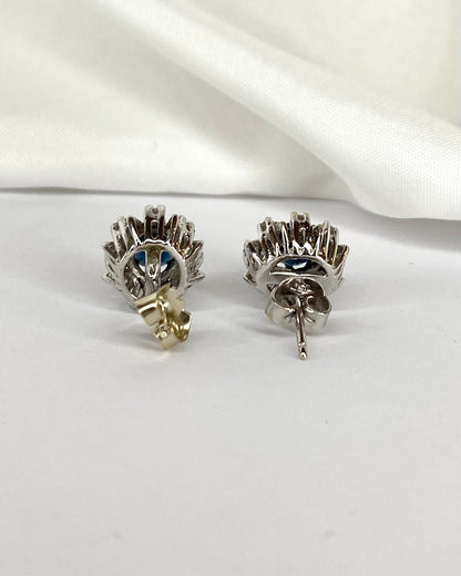 Boucles Marguerite Saphirs 1.56 carat &amp; 16 Diamants &quot;Esa&quot; - Elliade Paris