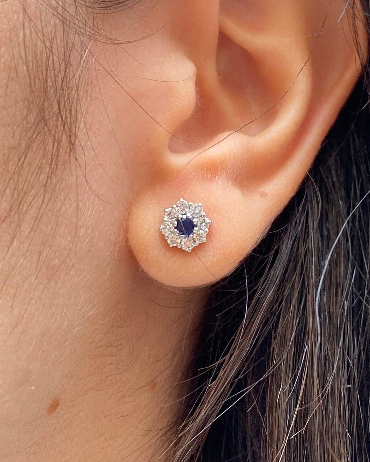 Boucles Marguerite Saphirs &amp; Diamants "Judie" - Elliade Paris