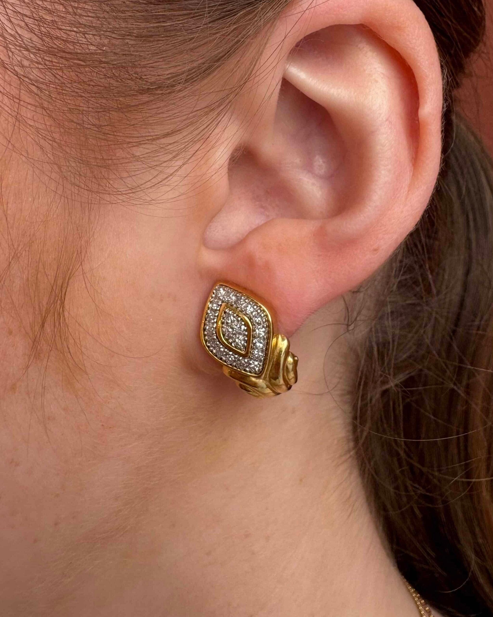 Pendientes "Cléa" de oro de 8,91 g y 40 diamantes