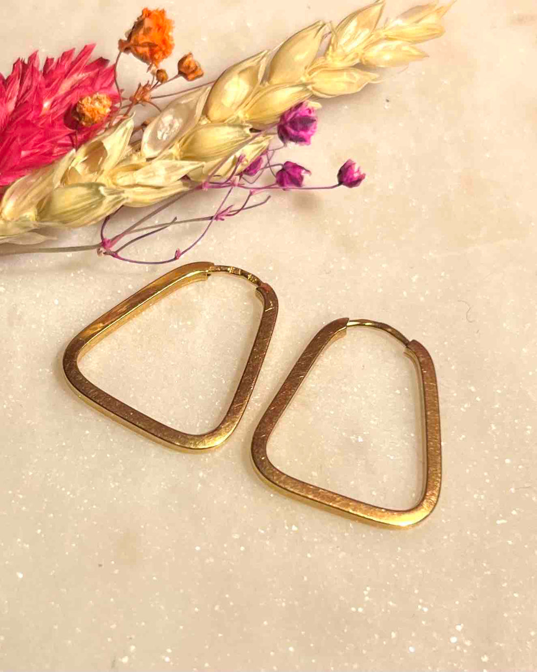 Vintage 18-carat yellow gold &quot;Solenge&quot; hoop earrings