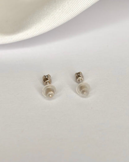 Diamond Stud Earrings "Allya"