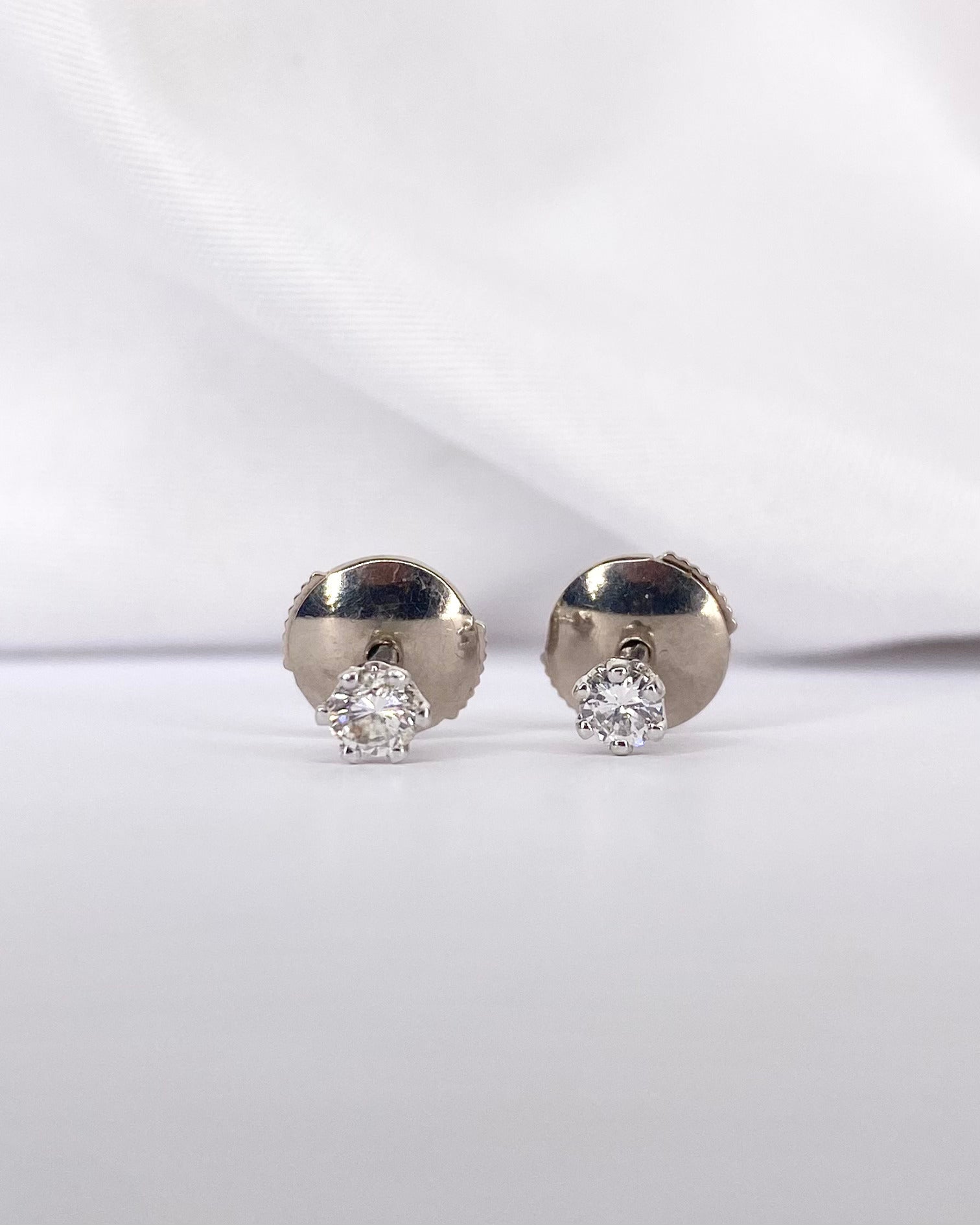 Diamond Stud Earrings 0.18 carat "Candice"