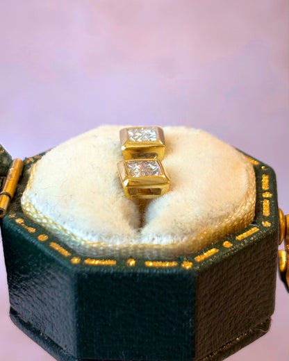"Léonora" Diamond Stud Earrings