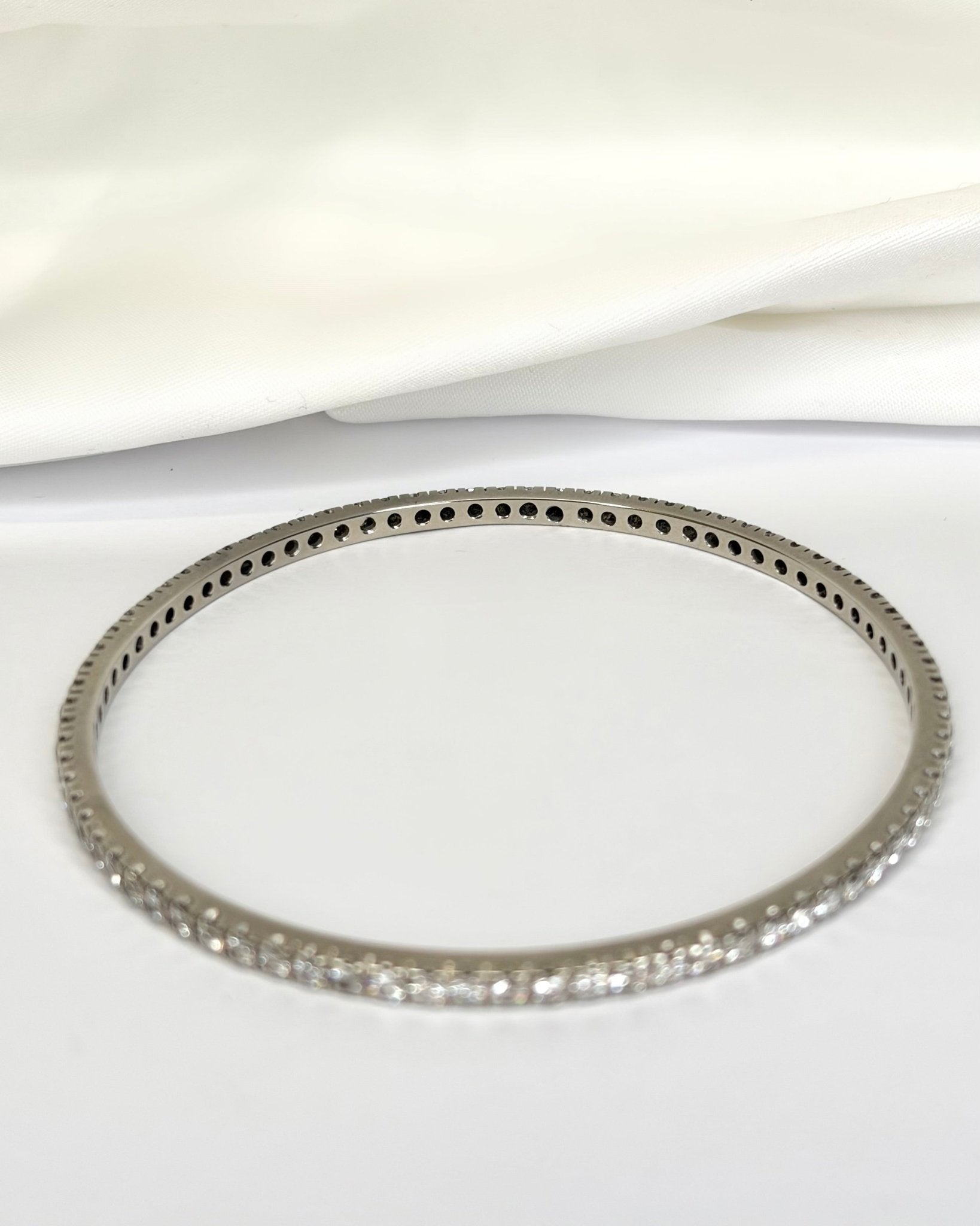Bracelet Jonc Rivière Diamants 5.60 carats "Tristan" - Elliade Paris