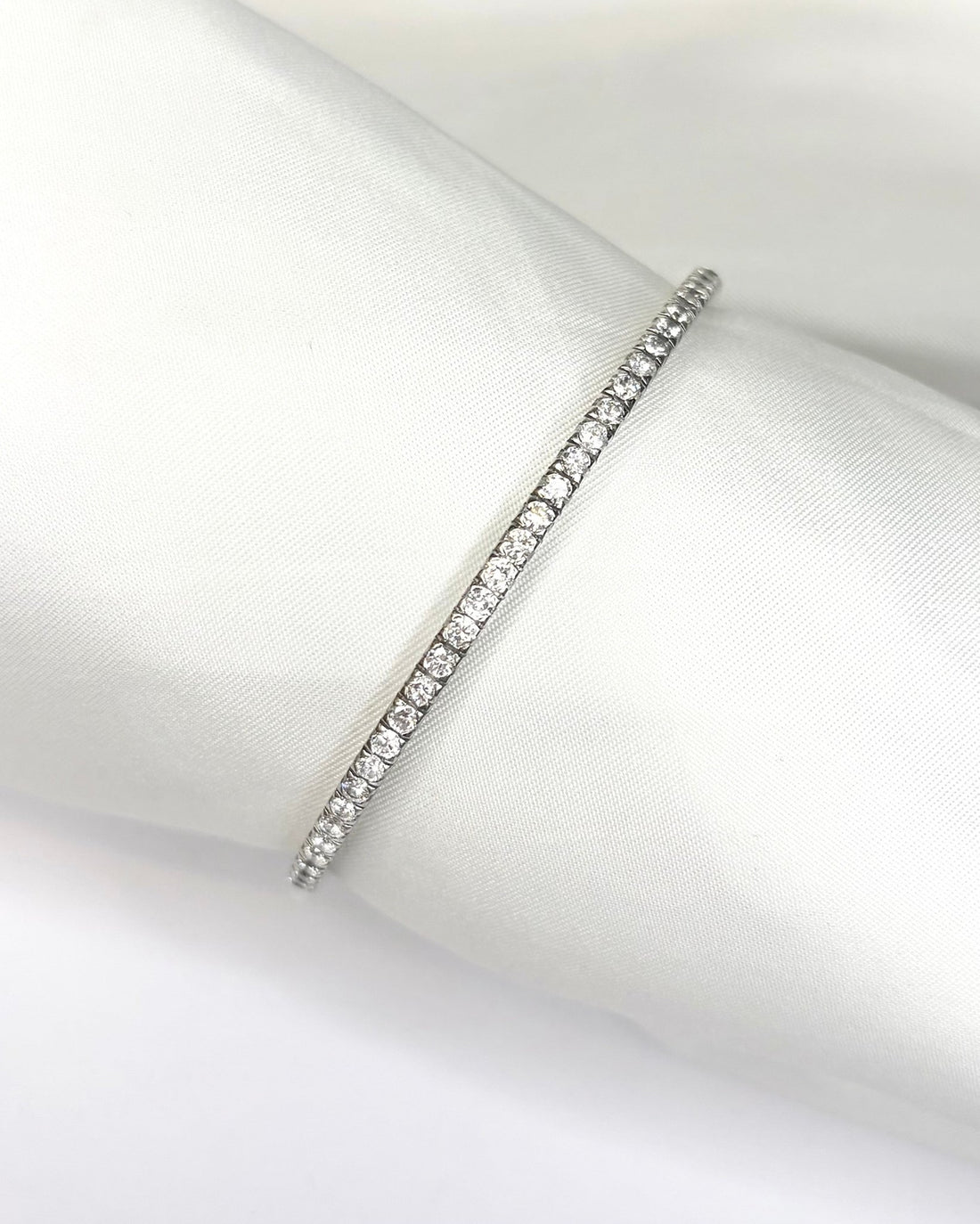 Bracelet Jonc Rivière Diamants 5.60 carats "Tristan" - Elliade Paris