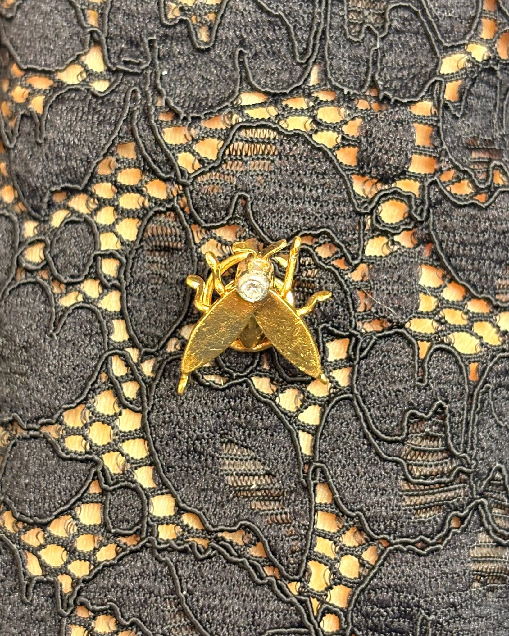 Broche Abeille Or Jaune &amp; Diamant "Maya" - Elliade Paris