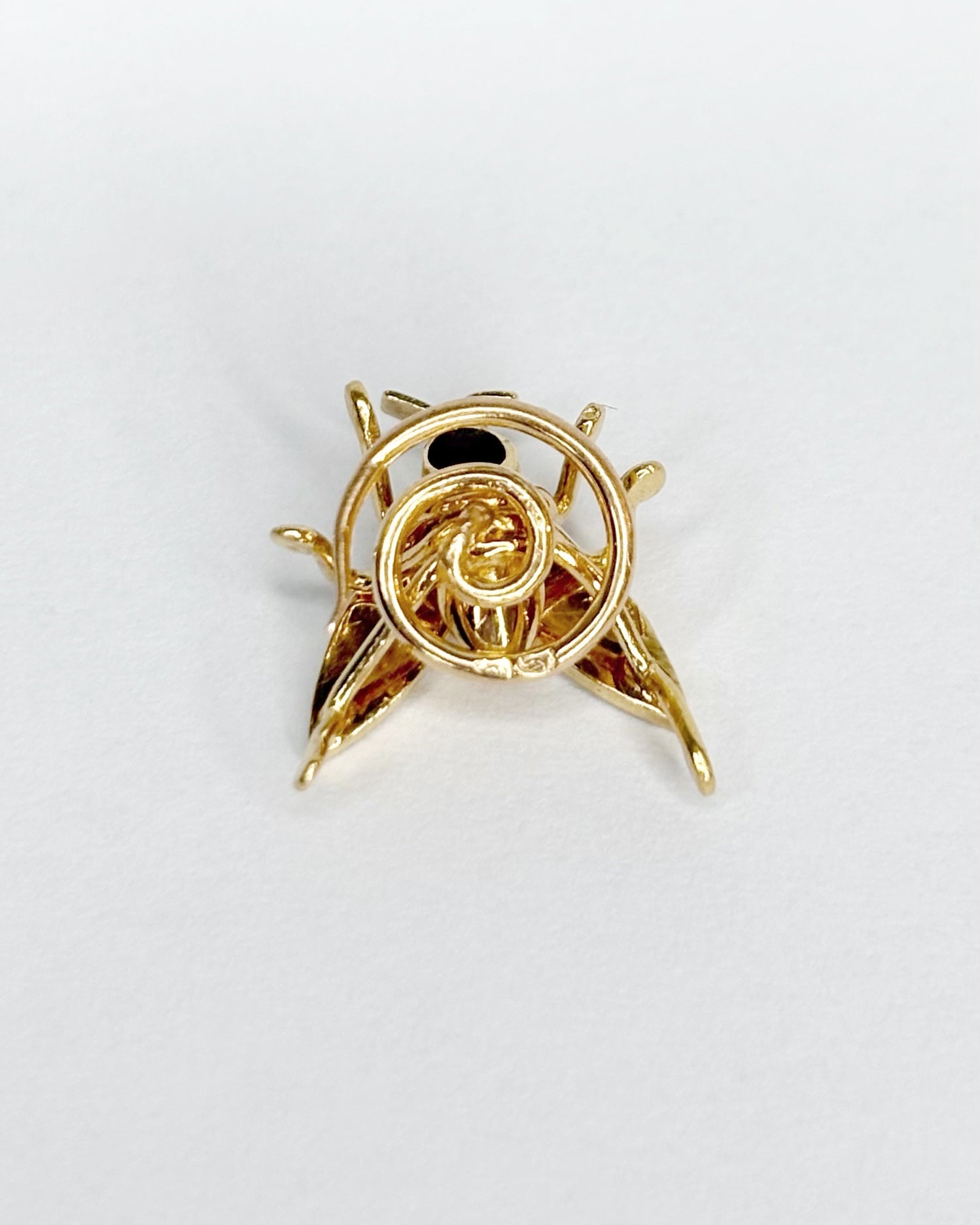 Broche Abeille Or Jaune &amp; Diamant "Maya" - Elliade Paris