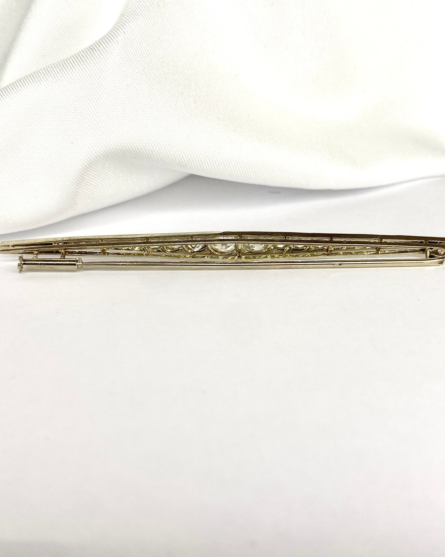 Broche Art Déco Diamants 1.35 carat "Diana" - Elliade Paris