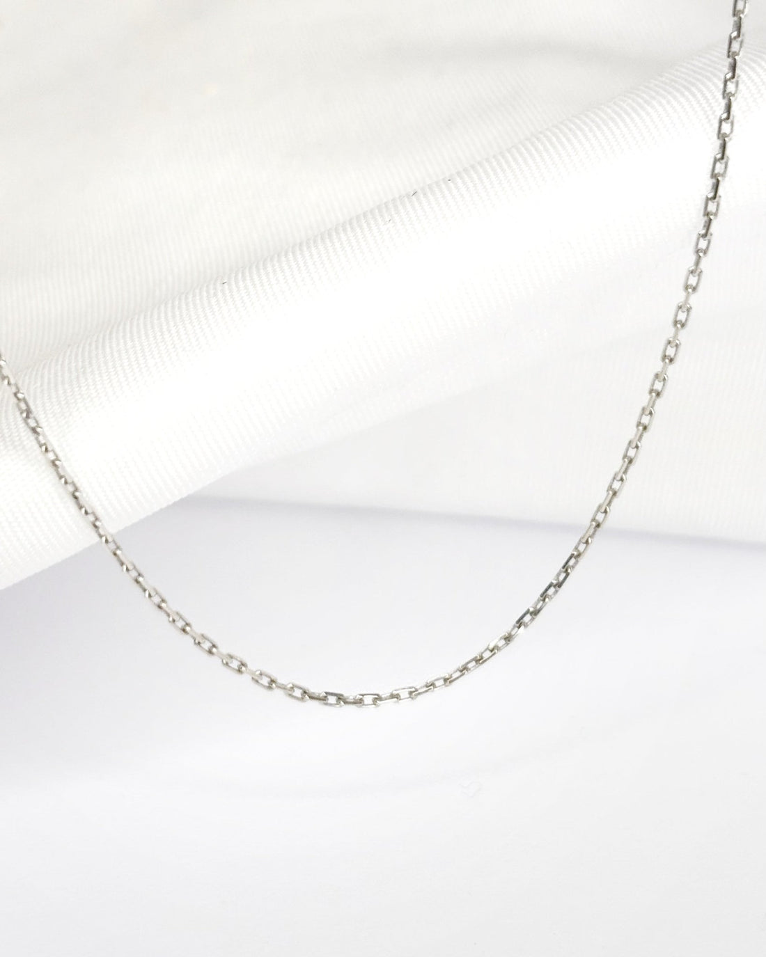 Chaine Or Gris 18 carats "Lisa" - Elliade Paris