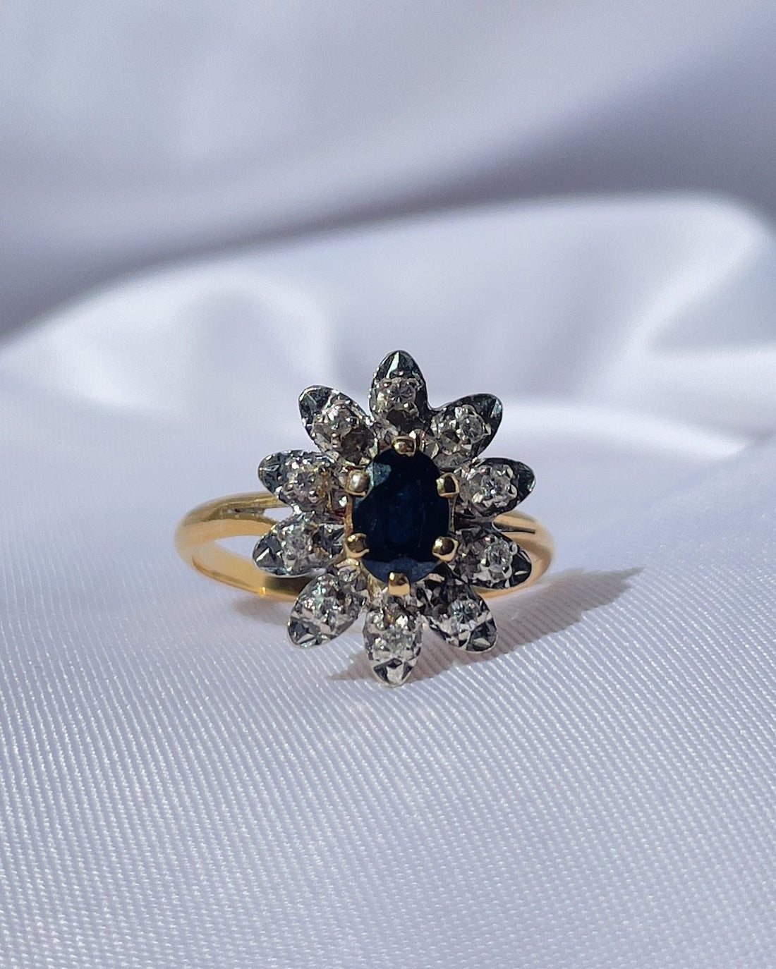 Bague Marguerite Saphir & Diamants "Pia"