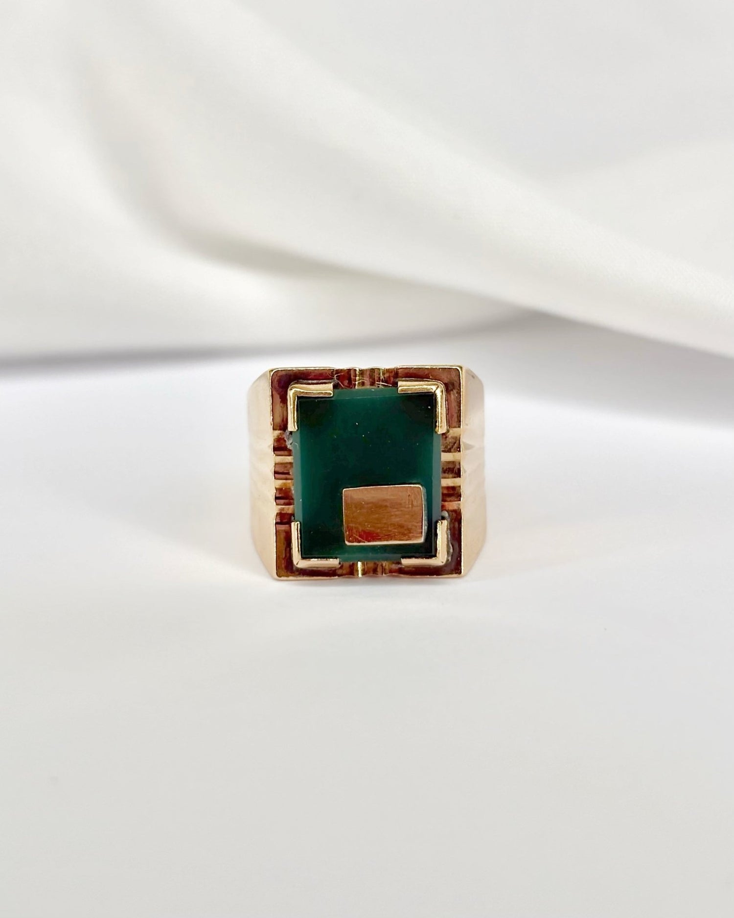 Chevalière Chrysoprase &amp; Or 18 carats 5,52g &quot;Tyam&quot; - Elliade Paris