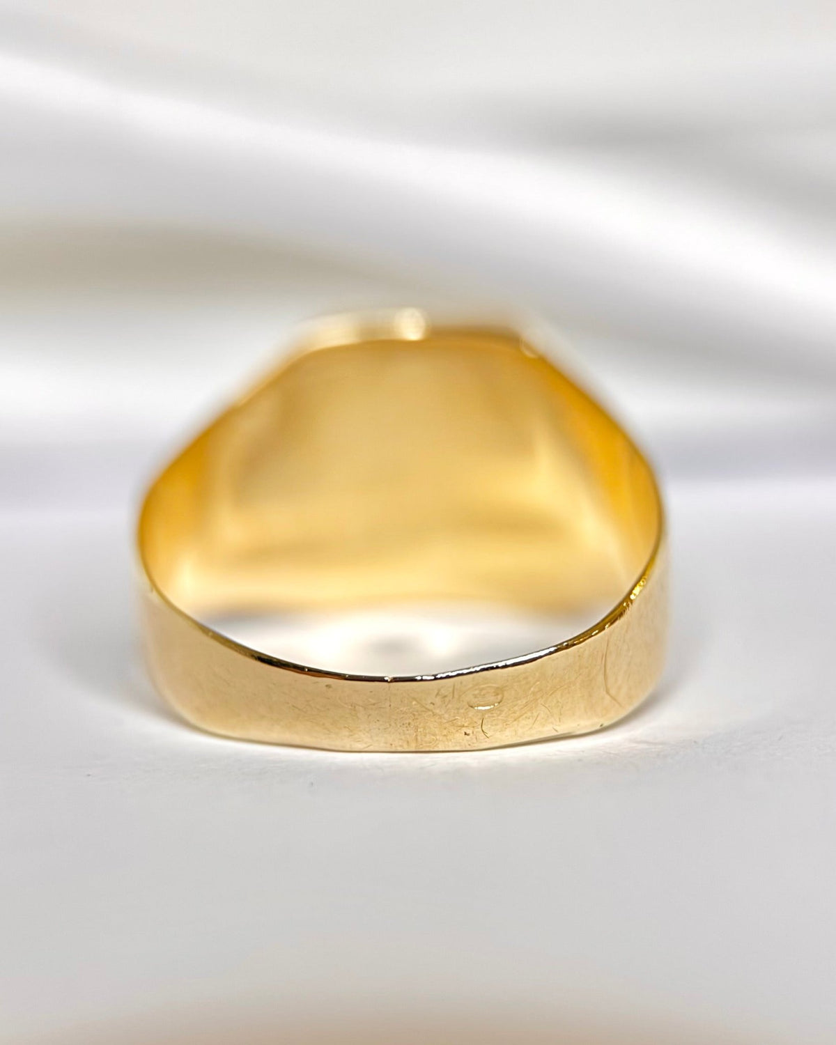Chevalière Or Jaune 18 carats 4,08g "Jordan" - Elliade Paris