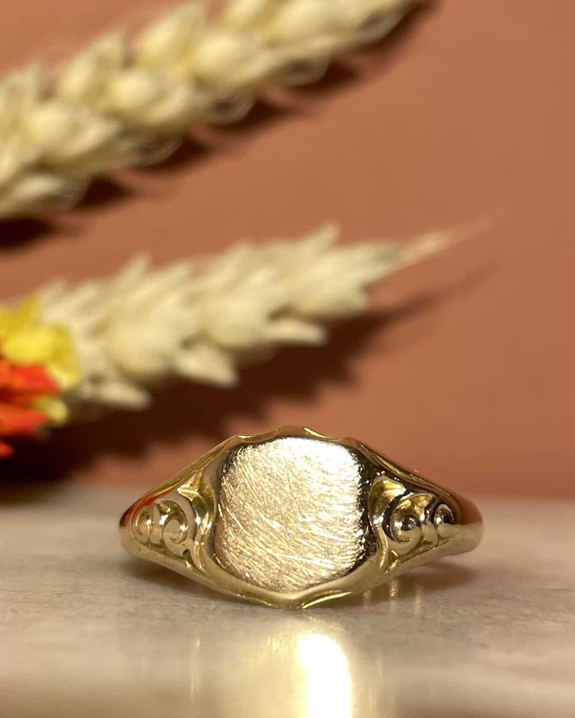 Chevalière Vintage Or 18 carats "Suzie" - Elliade Paris