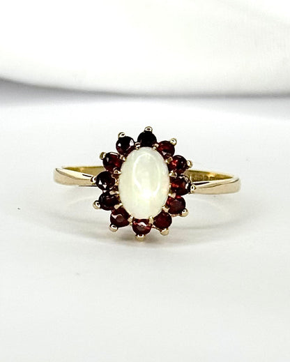 Bague Marguerite Opale &amp; Grenats "Noé"