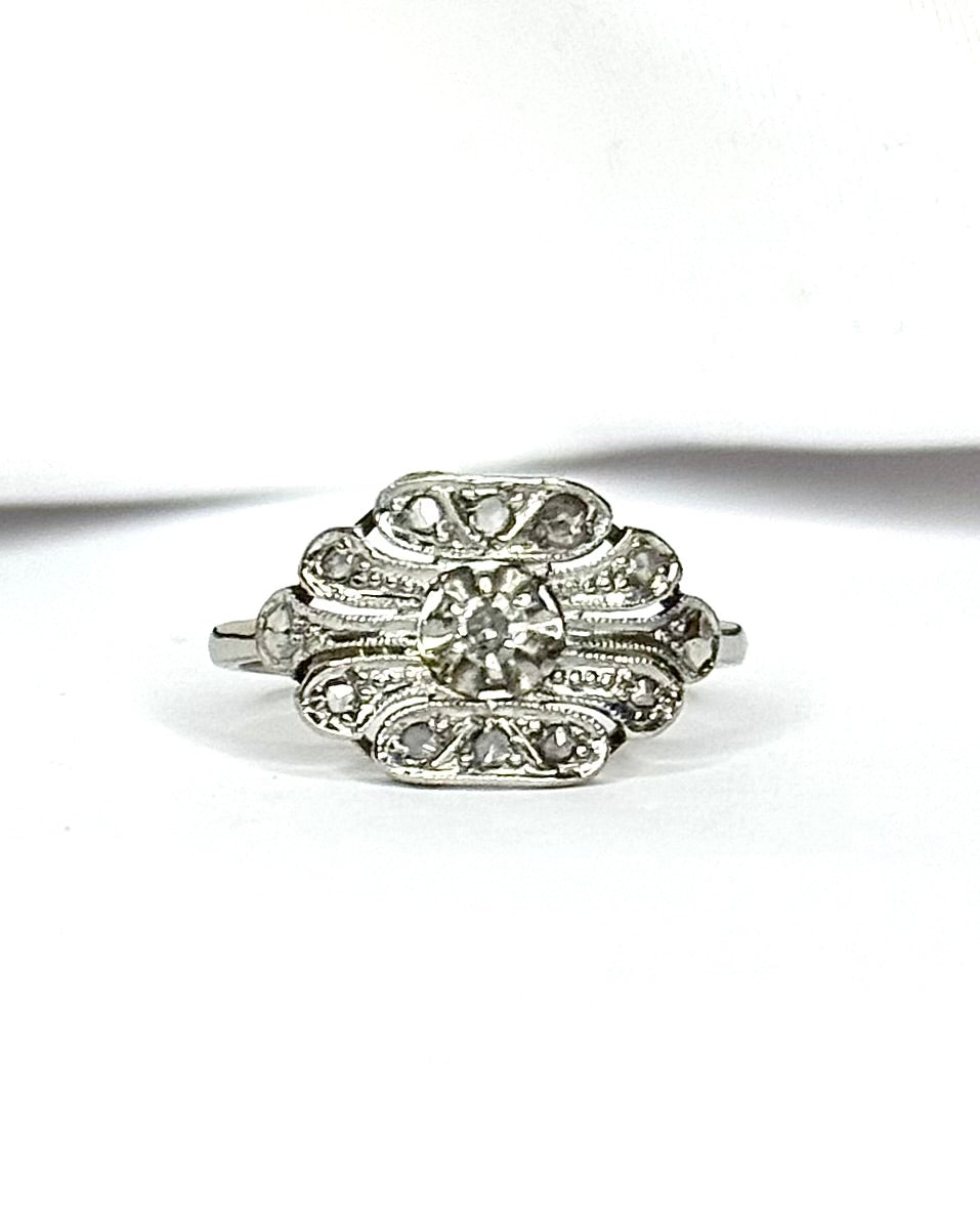 Art Deco Diamond Ring "Pauline"