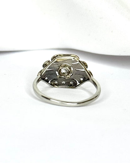 Art Deco Diamond Ring "Pauline"