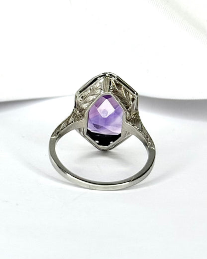 Art Deco Amethyst 4.30 Carat Ring "Kim"