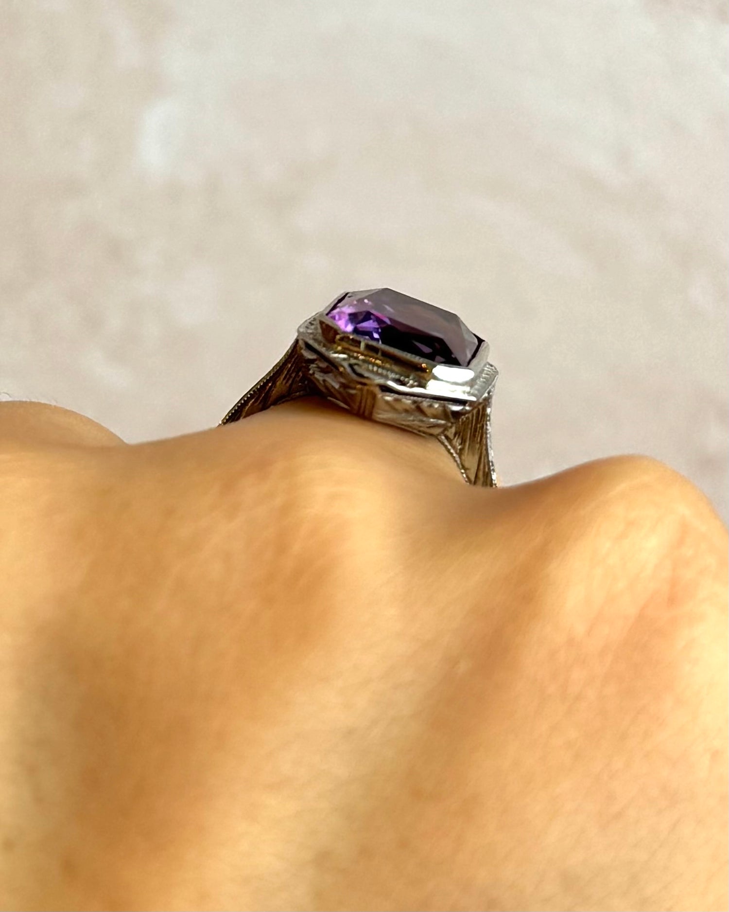 Art Deco Amethyst 4.30 Carat Ring "Kim"
