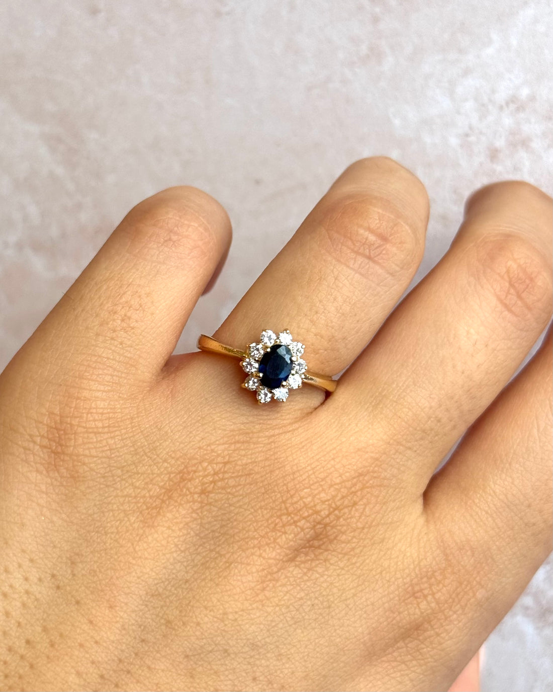 Bague Marguerite Saphir 0.74 carat &amp; Diamants 0.30 carat "Elisa"