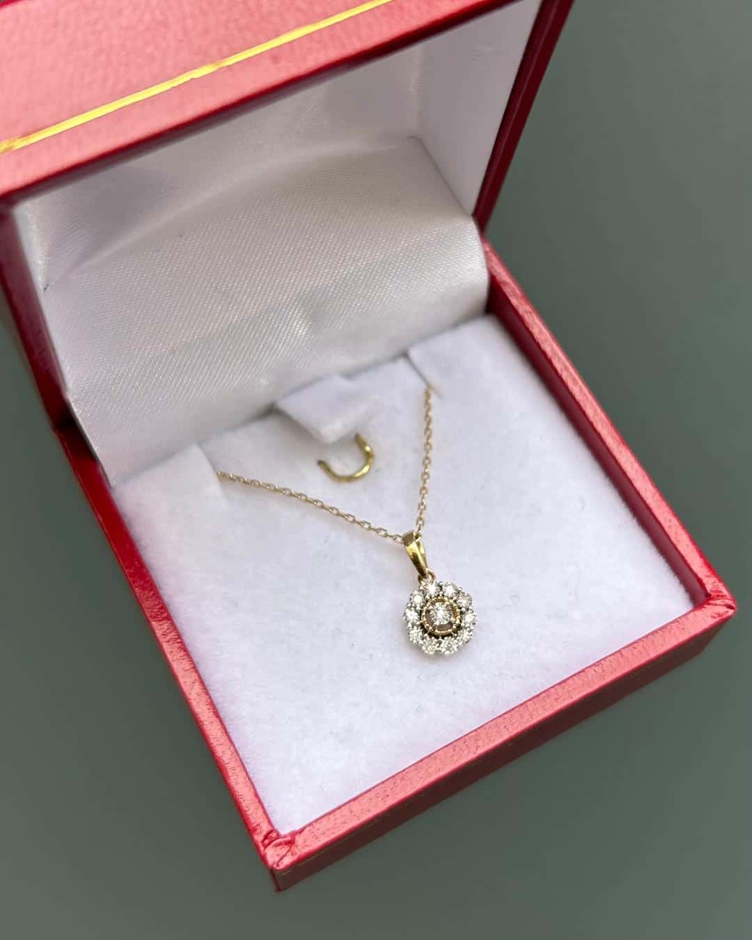 Collier Vintage Marguerite 11 Diamants &quot;Mariama&quot;