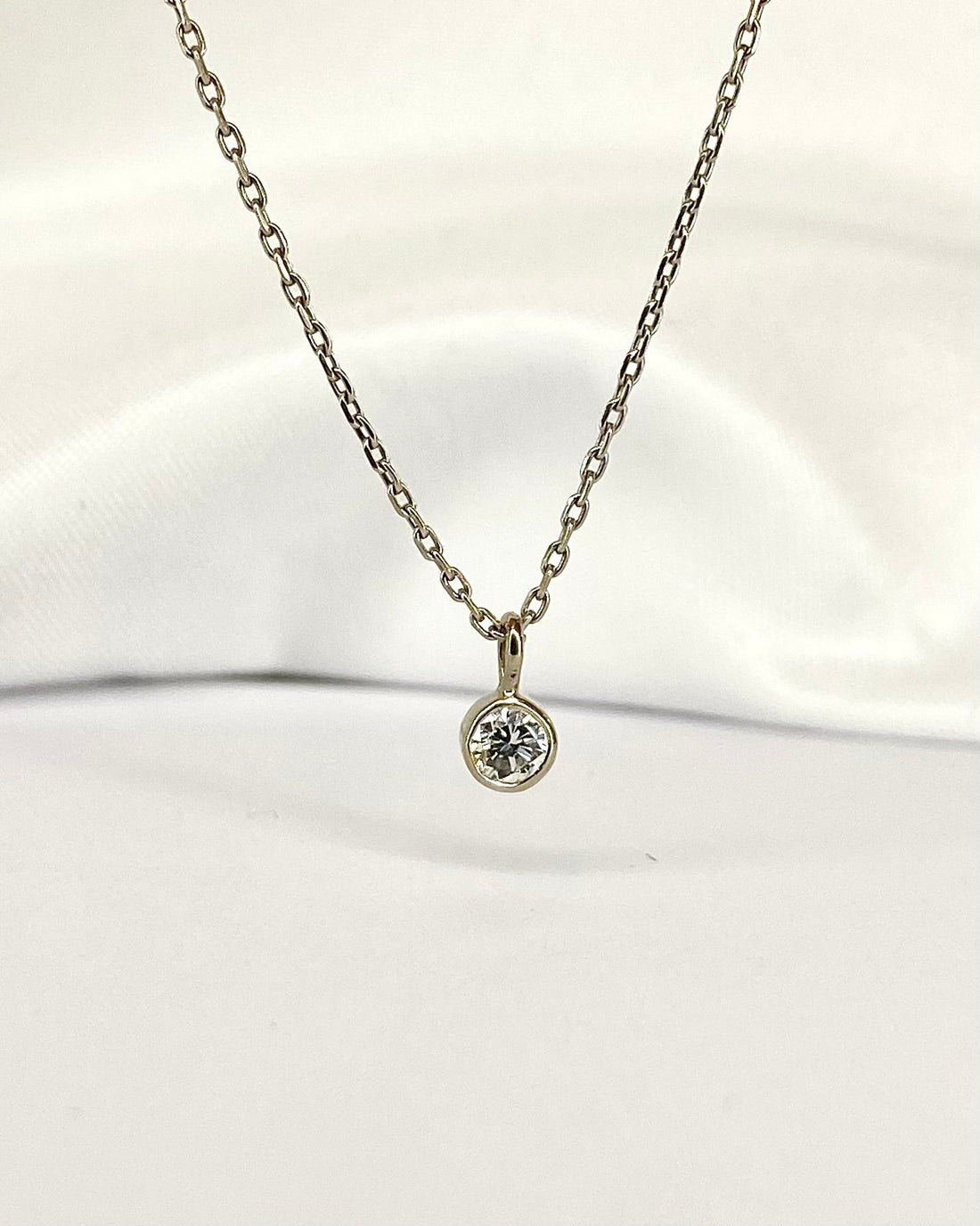 Collier Diamant 0.10 carat "Tyla" - Elliade Paris