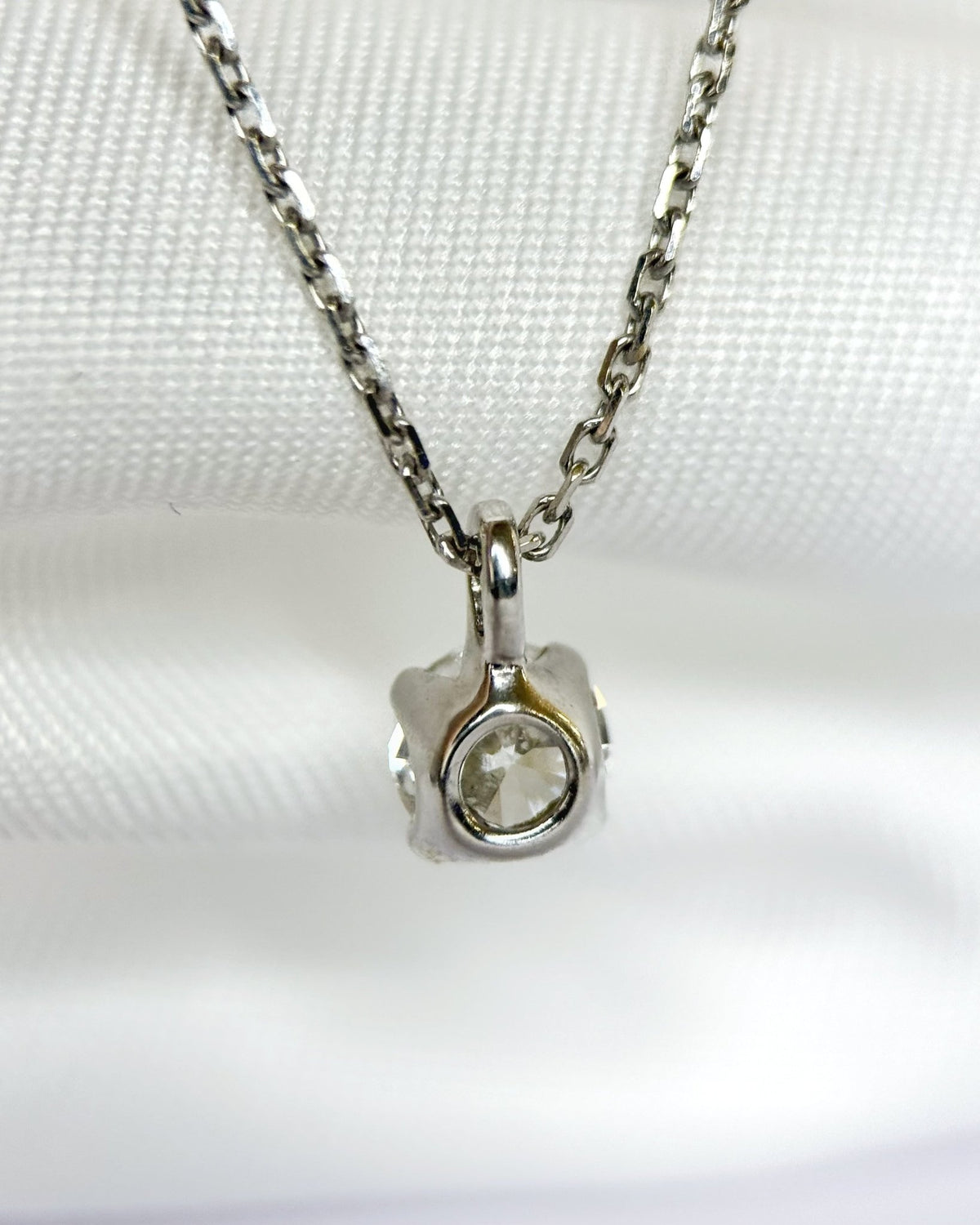 Collier Diamant 0.42 carat &amp; or gris 2.39g "Jessica" - Elliade Paris