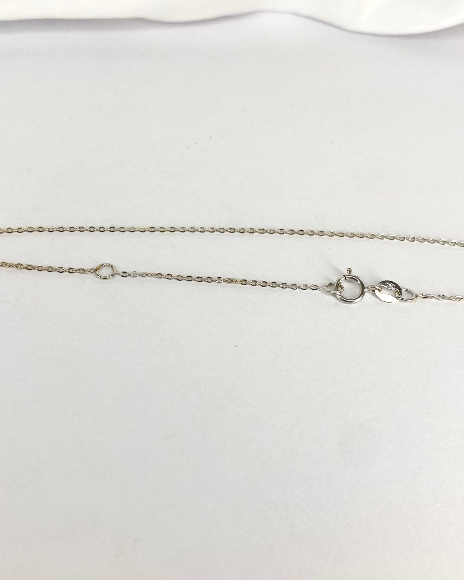 Collier Diamants &amp; Or Gris 2,32g "Uma" - Elliade Paris