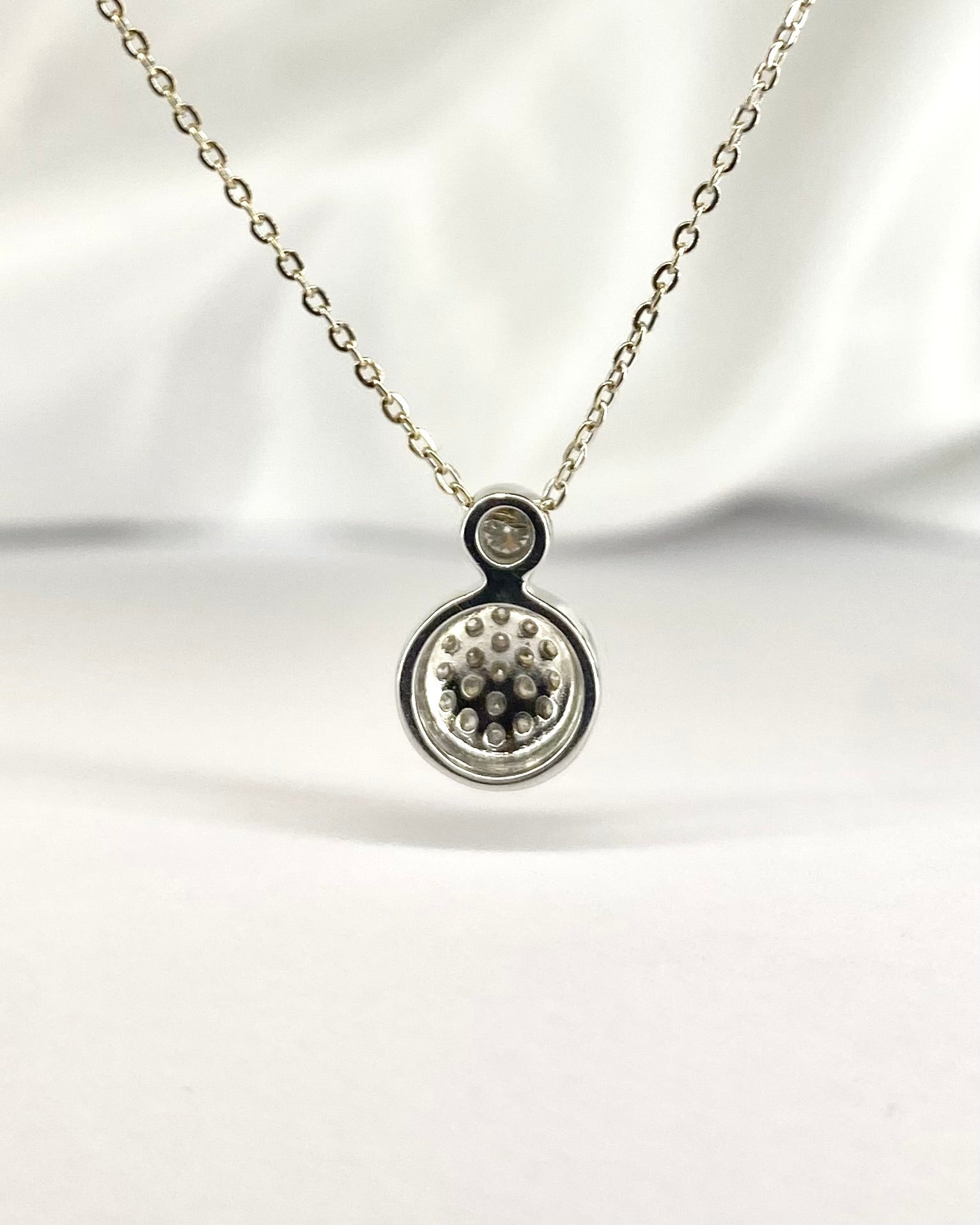 Collier Diamants &amp; Or Gris 2,32g "Uma" - Elliade Paris