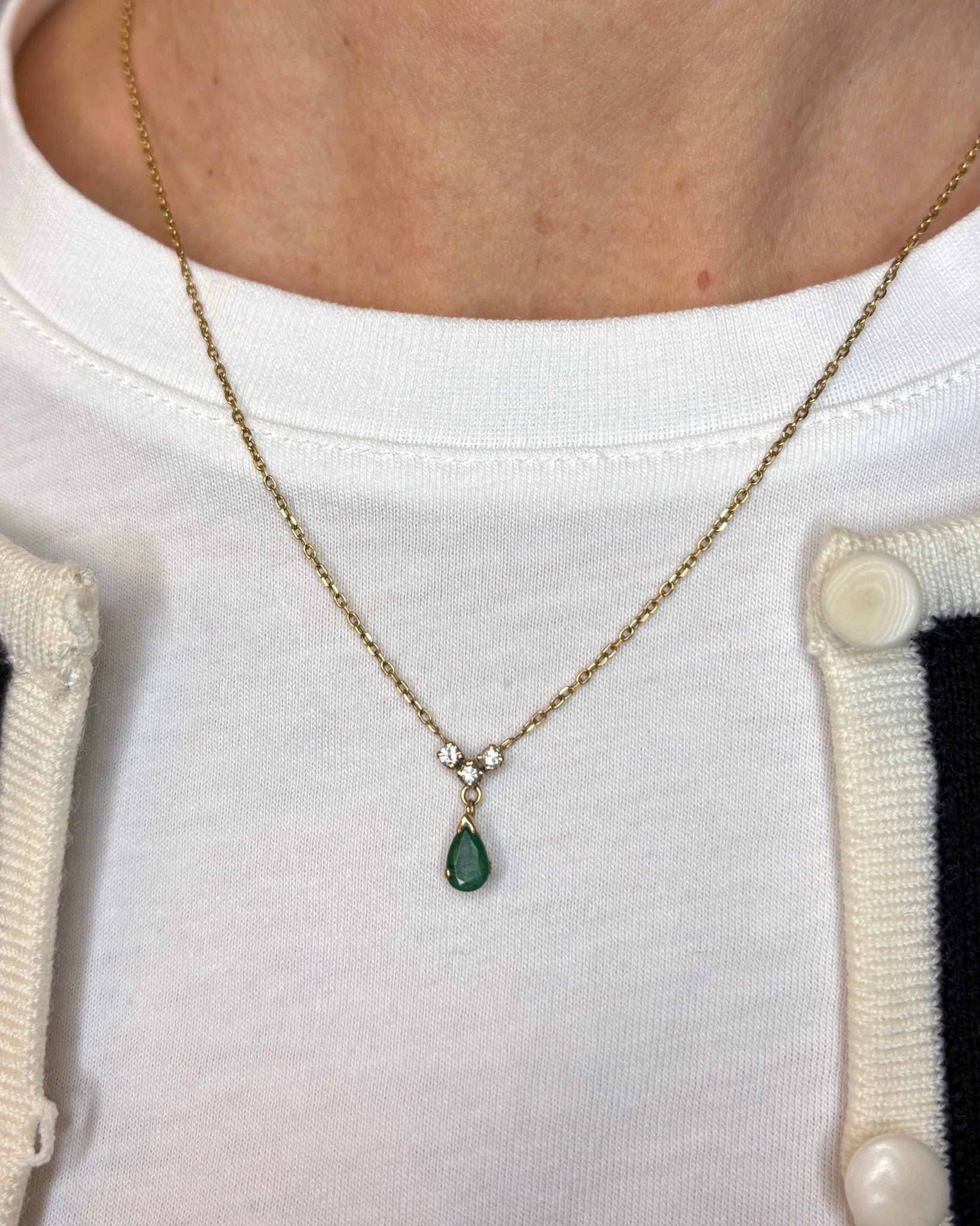 Collier Émeraude 0.44 carat &amp; 3 Diamants "Valérie" - Elliade Paris